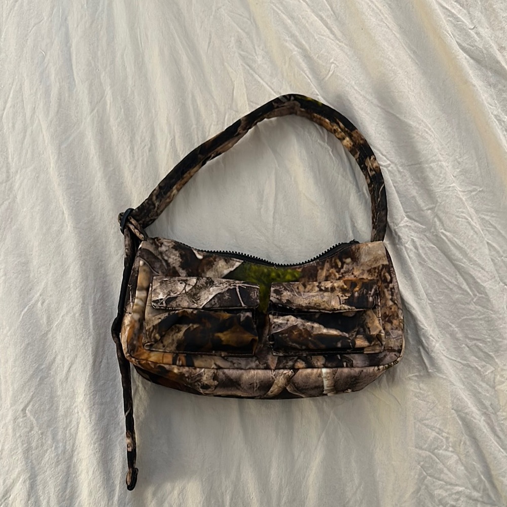 Baggy Camouflage Cargo Shoulder Bag